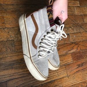 Women’s 5.5 sk8 hi vans